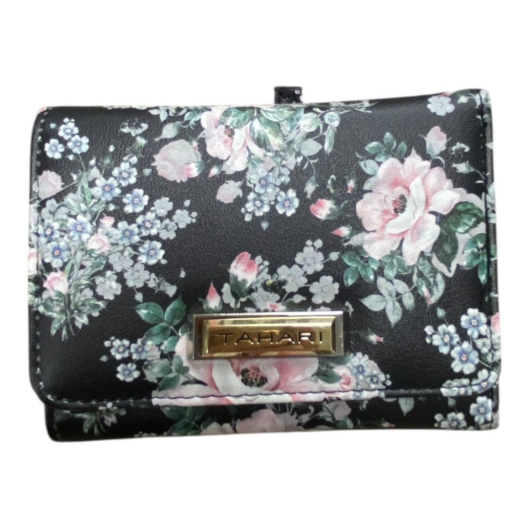 Wallet By Tahari In Floral Print, Size:Medium