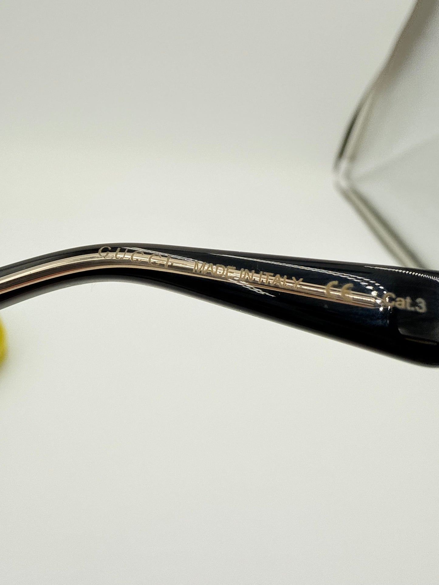 Sunglasses Luxury Designer By Gucci In Black, Size: