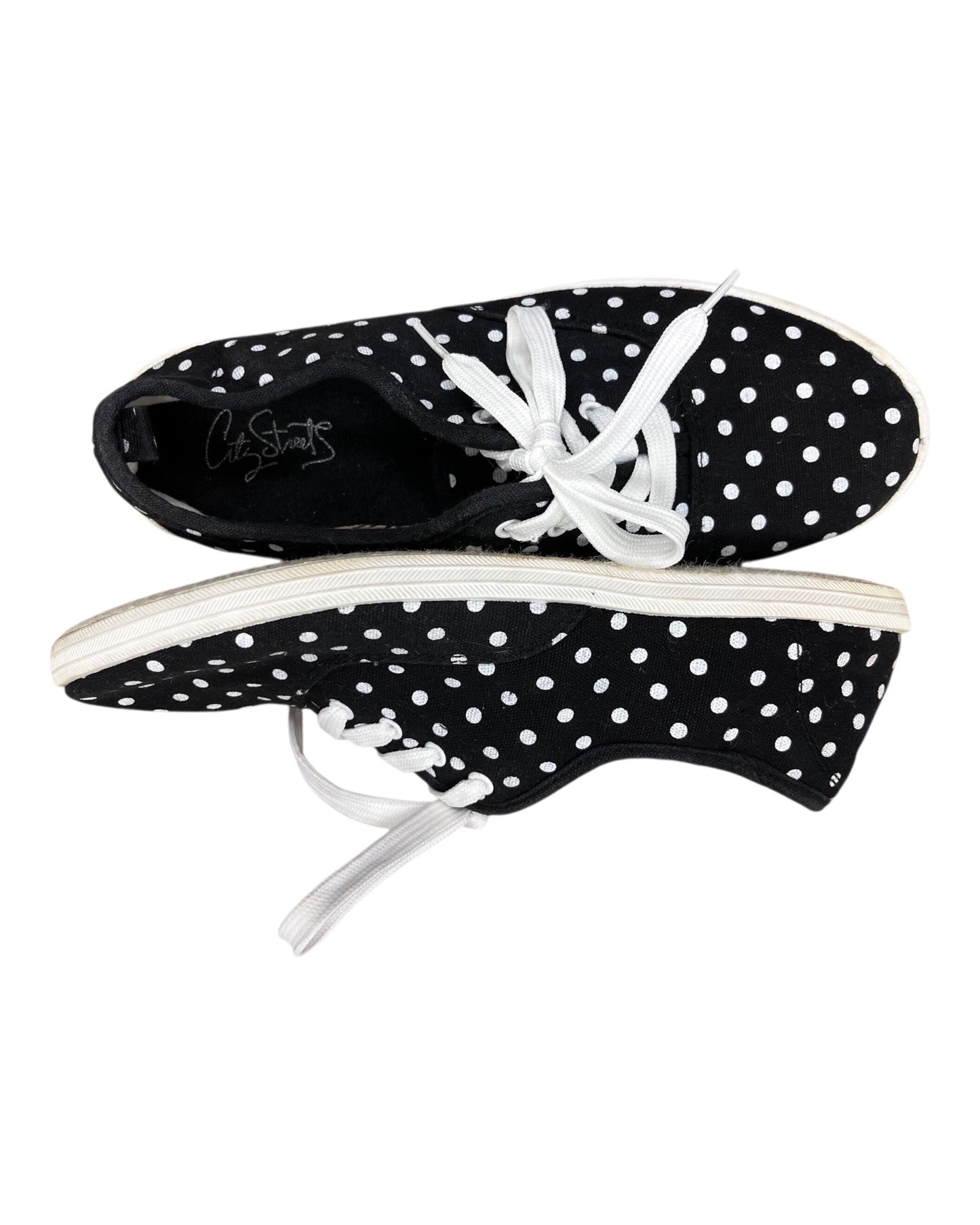 Shoes Sneakers By City Streets In Black & White, Size:9