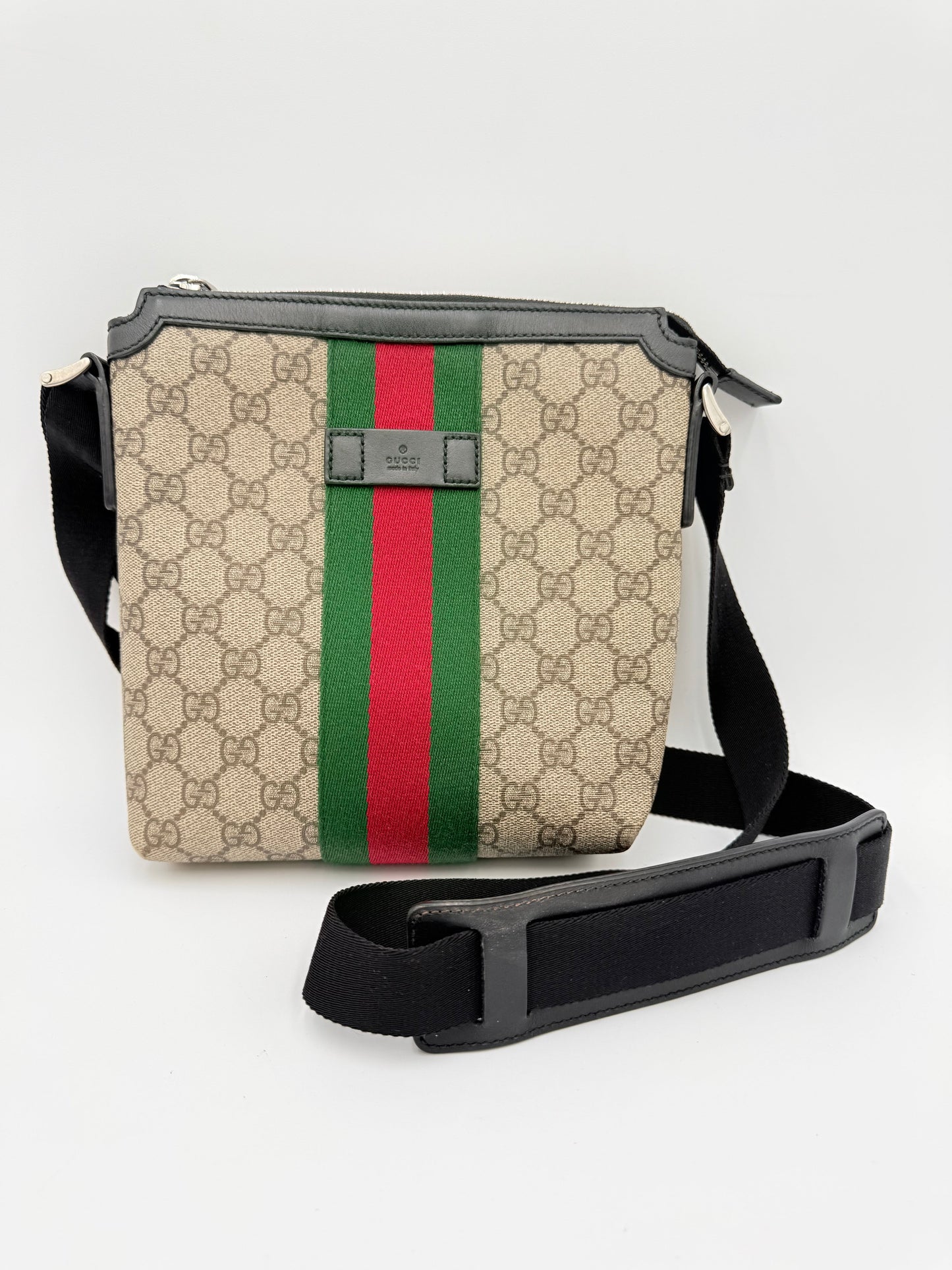 Crossbody Luxury Designer By Gucci In Tan, Size:Medium