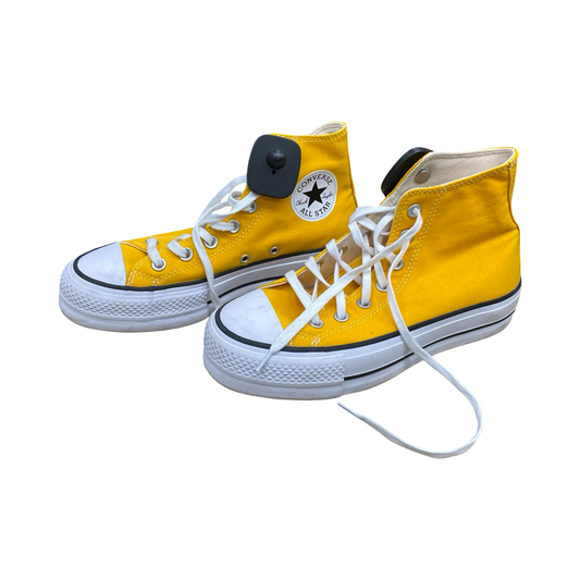 Shoes Sneakers By Converse In Yellow, Size:6.5