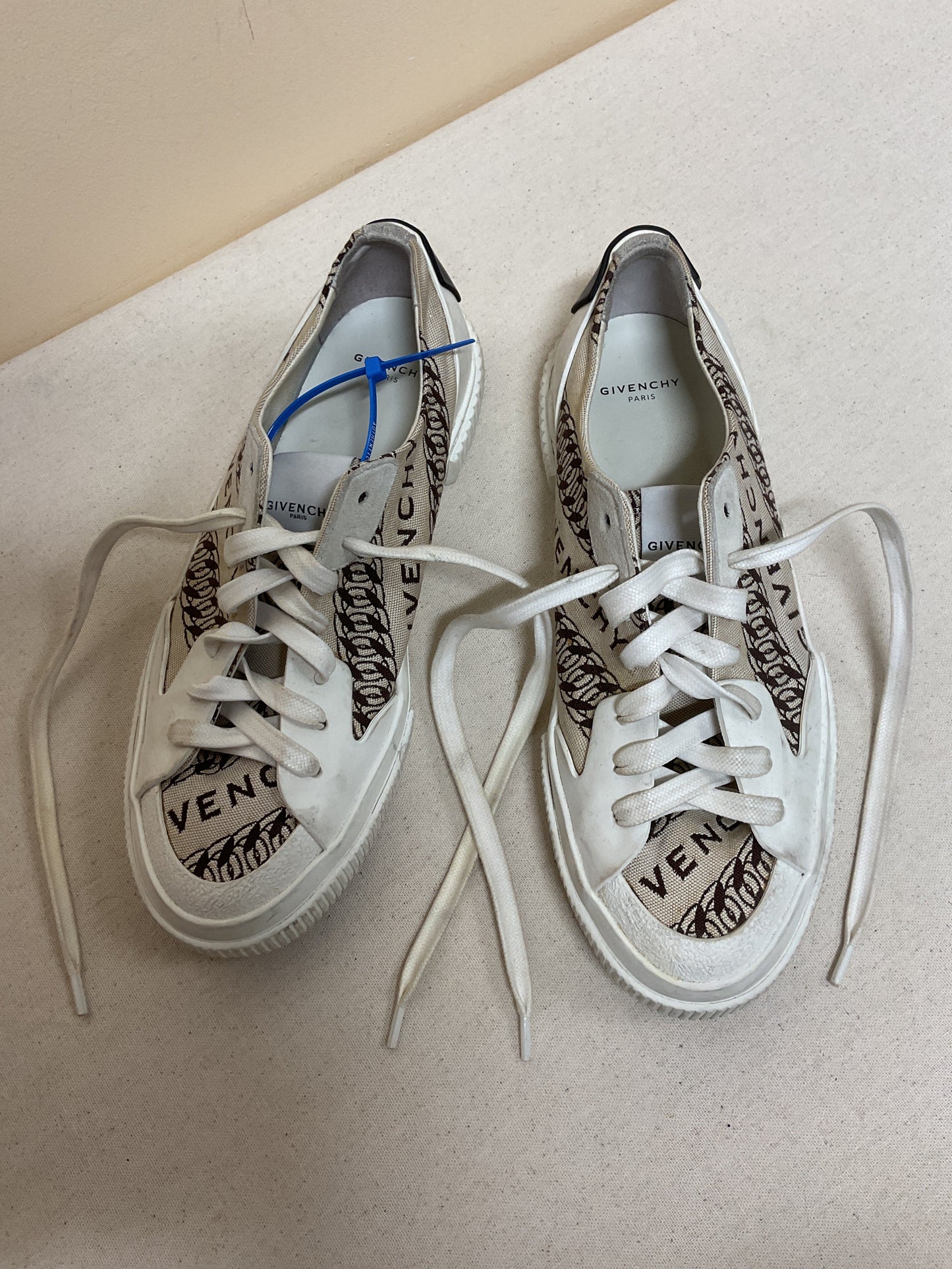 Shoes Luxury Designer By Givenchy In Cream, Size:7.5