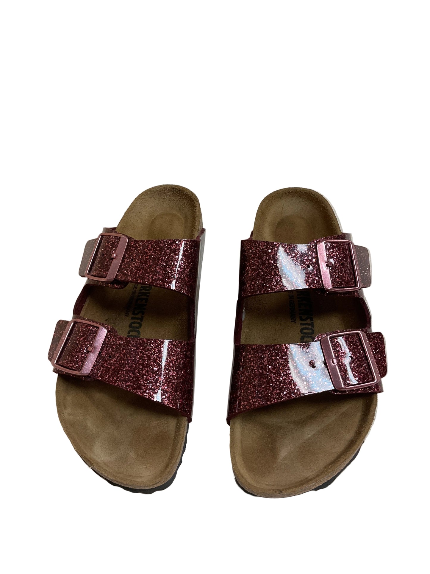 Sandals Flats By Birkenstock In Maroon, Size:7.5