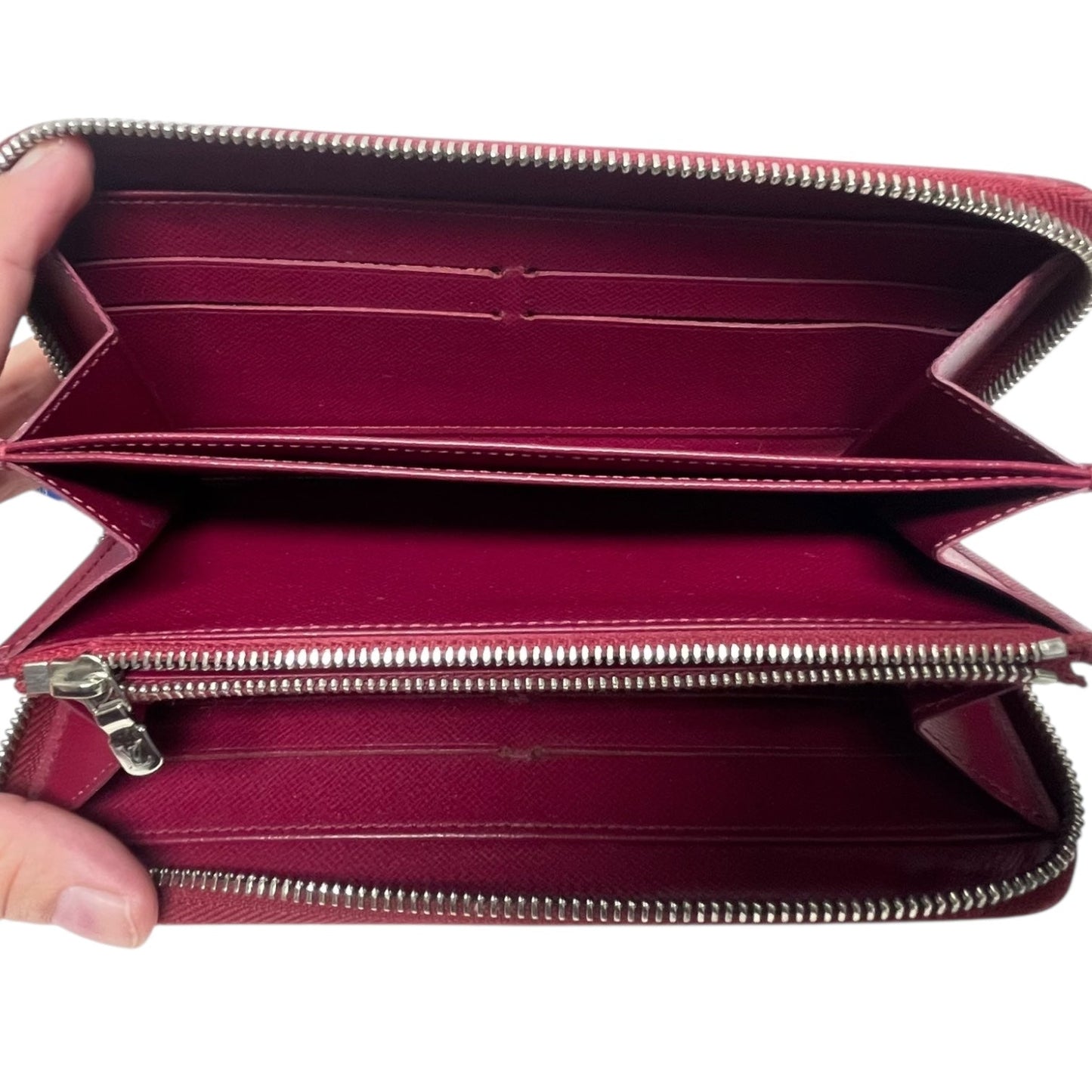 Wallet Luxury Designer By Louis Vuitton, Size: Medium