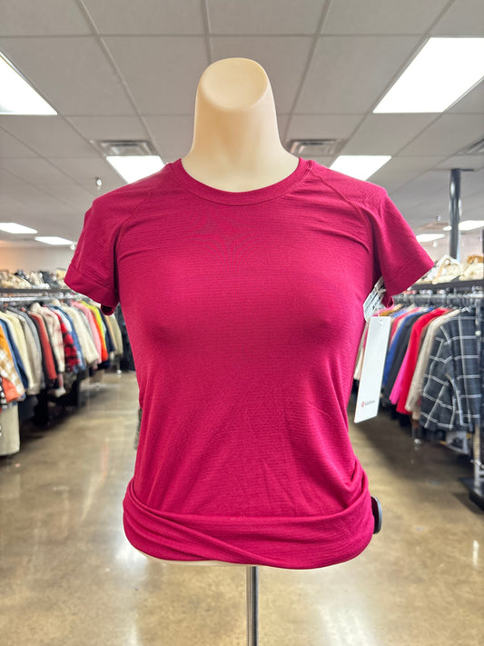 Athletic Top Ss By Lululemon In Red, Size:4