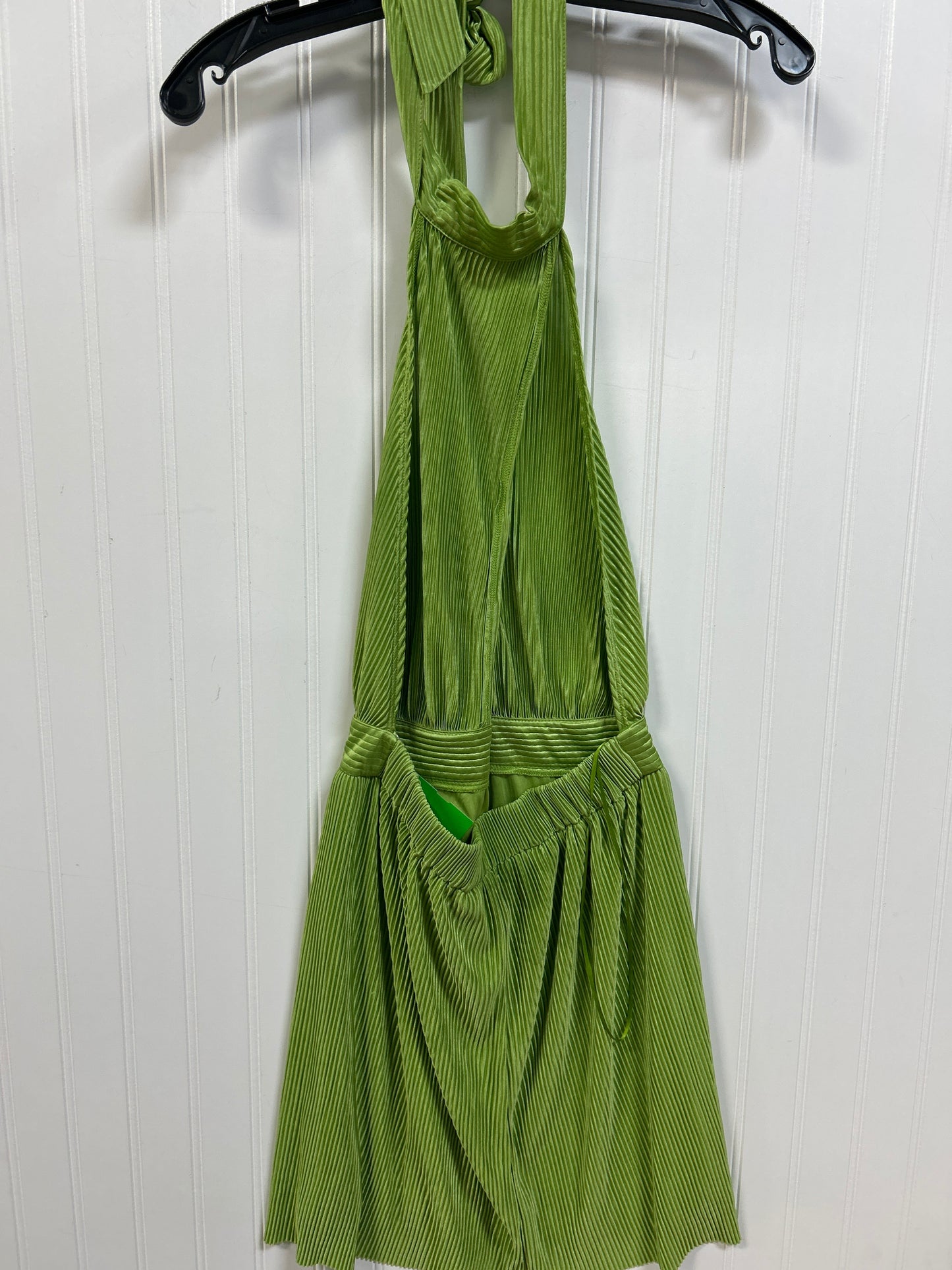 Dress Casual Short By Sincerely Jules In Green, Size:M