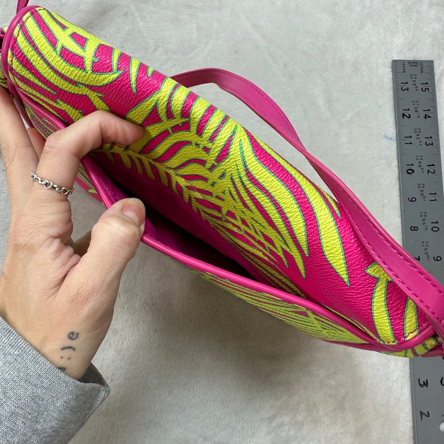 Crossbody By Vera Bradley, Size: Small