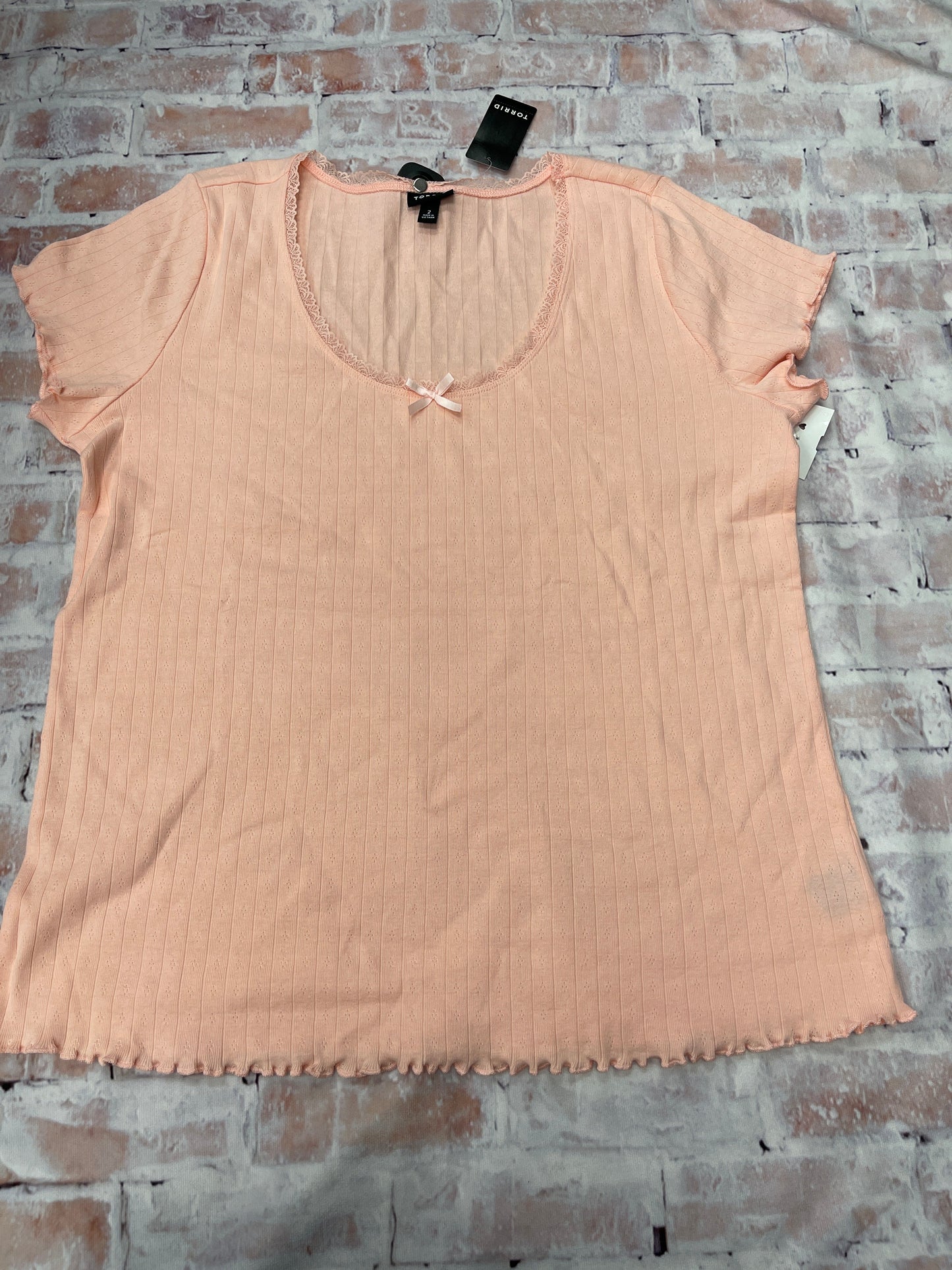 Top Short Sleeve By Torrid In Pink, Size: 2x