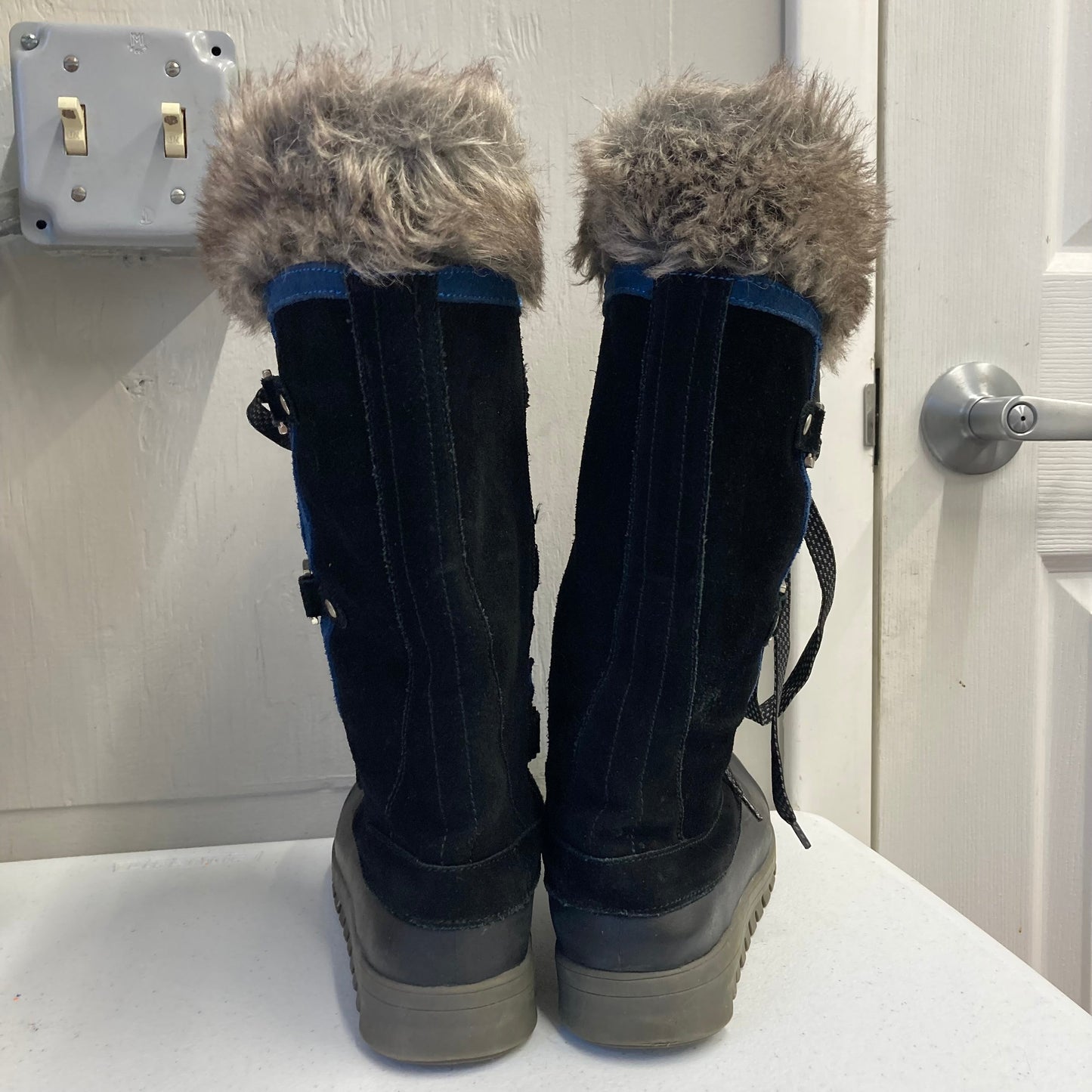 Boots Snow By Bare Traps In Black & Blue, Size:8.5