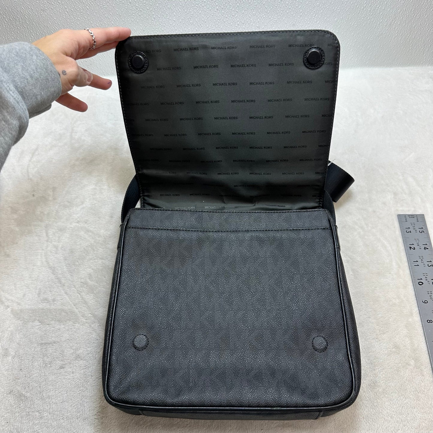 Crossbody Designer By Michael Kors, Size: Medium