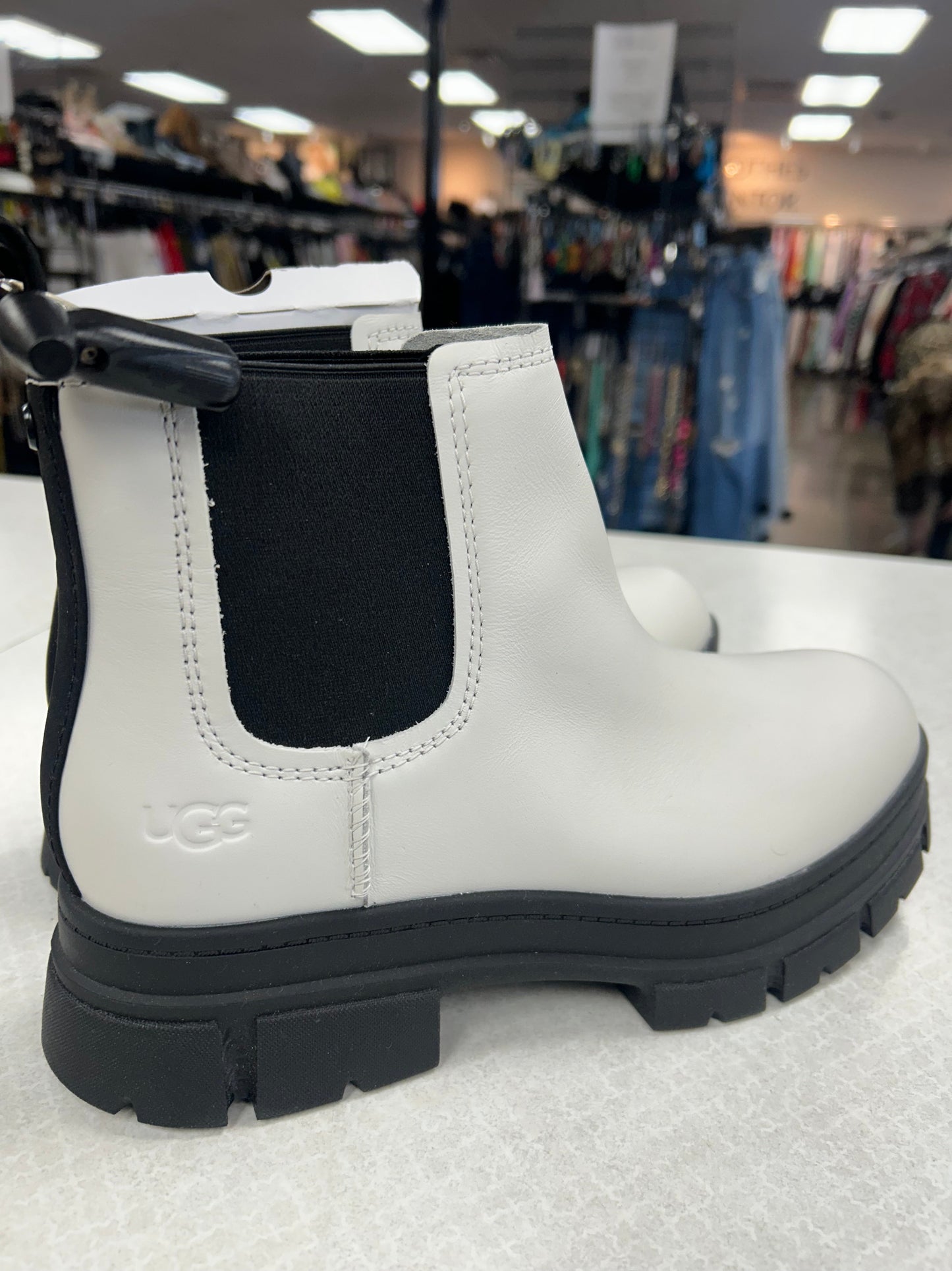 Boots Designer By Ugg In White, Size:9.5