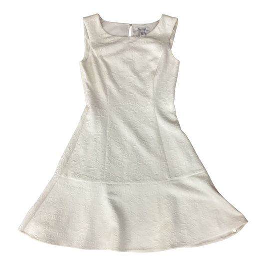 Dress Casual Short By White House Black Market In White, Size:8
