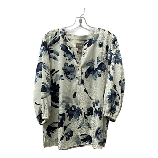 Top 3/4 Sleeve By Chicos In Blue & White, Size:L