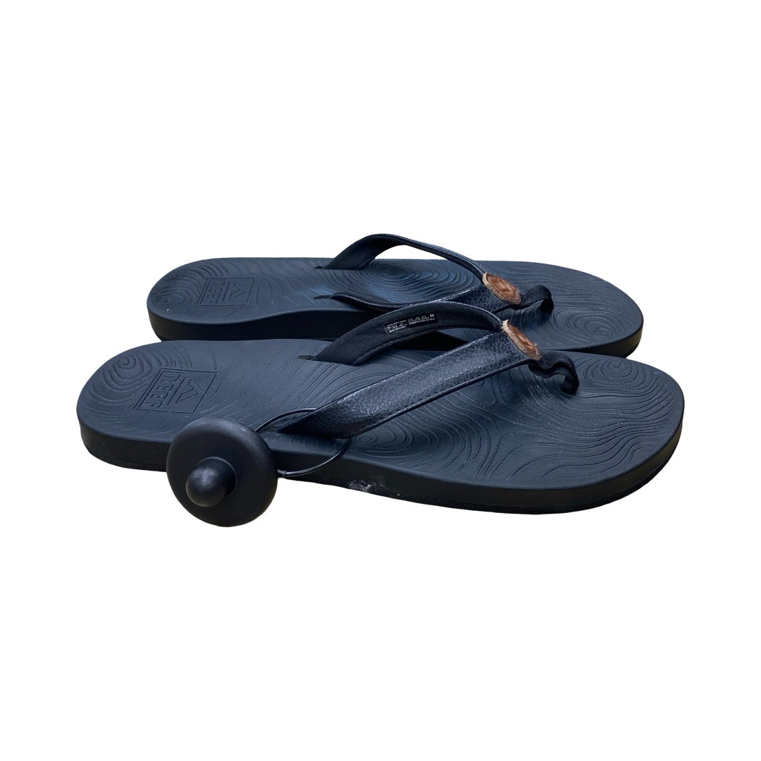 Sandals Flip Flops By Reef In Black, Size:7