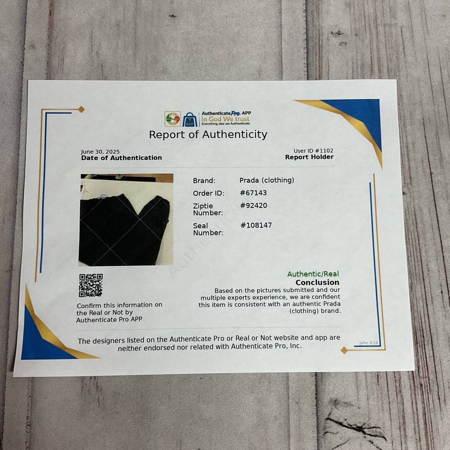 Pants Luxury Designer By Prada In Grey, Size:0