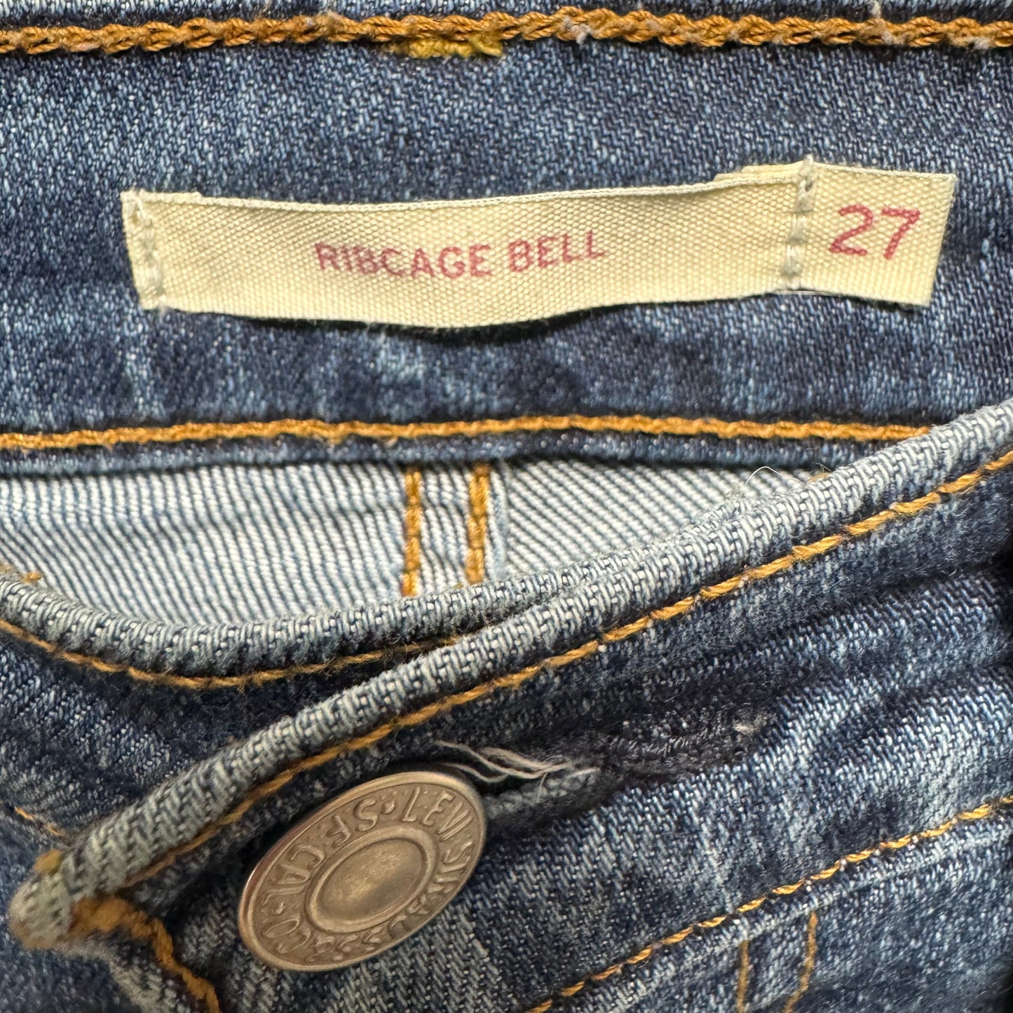Jeans Ribcage Bell By Levis In Blue Denim, Size: 4/27