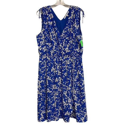 Dress Casual Short By Collective Concepts In Blue & White, Size:1X