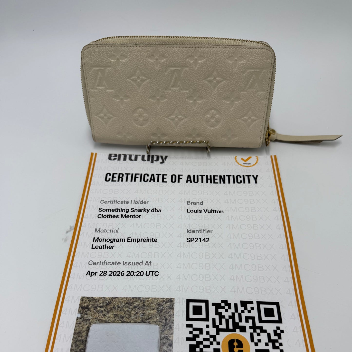 Louis Vuitton Luxury Zippy Wallet