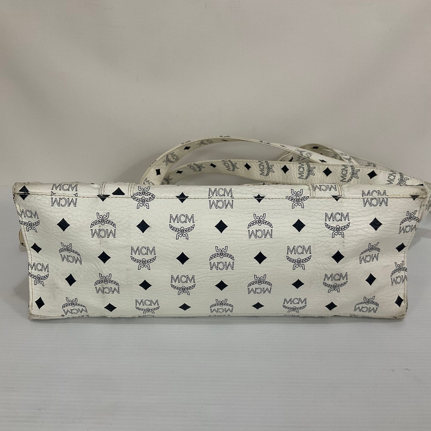 Crossbody Luxury Designer By Mcm In White, Size:Large