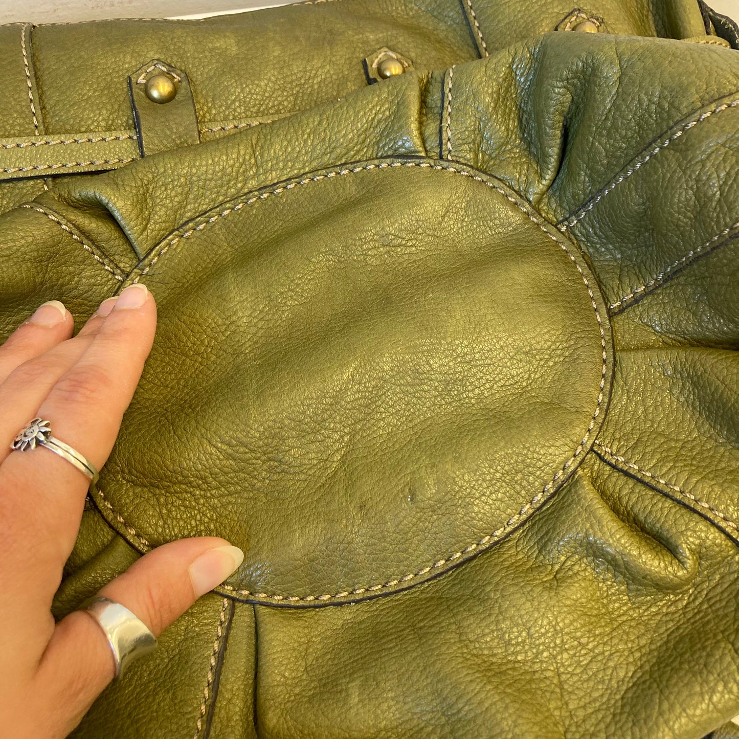 Handbag Leather By Fossil In Green, Size:Medium