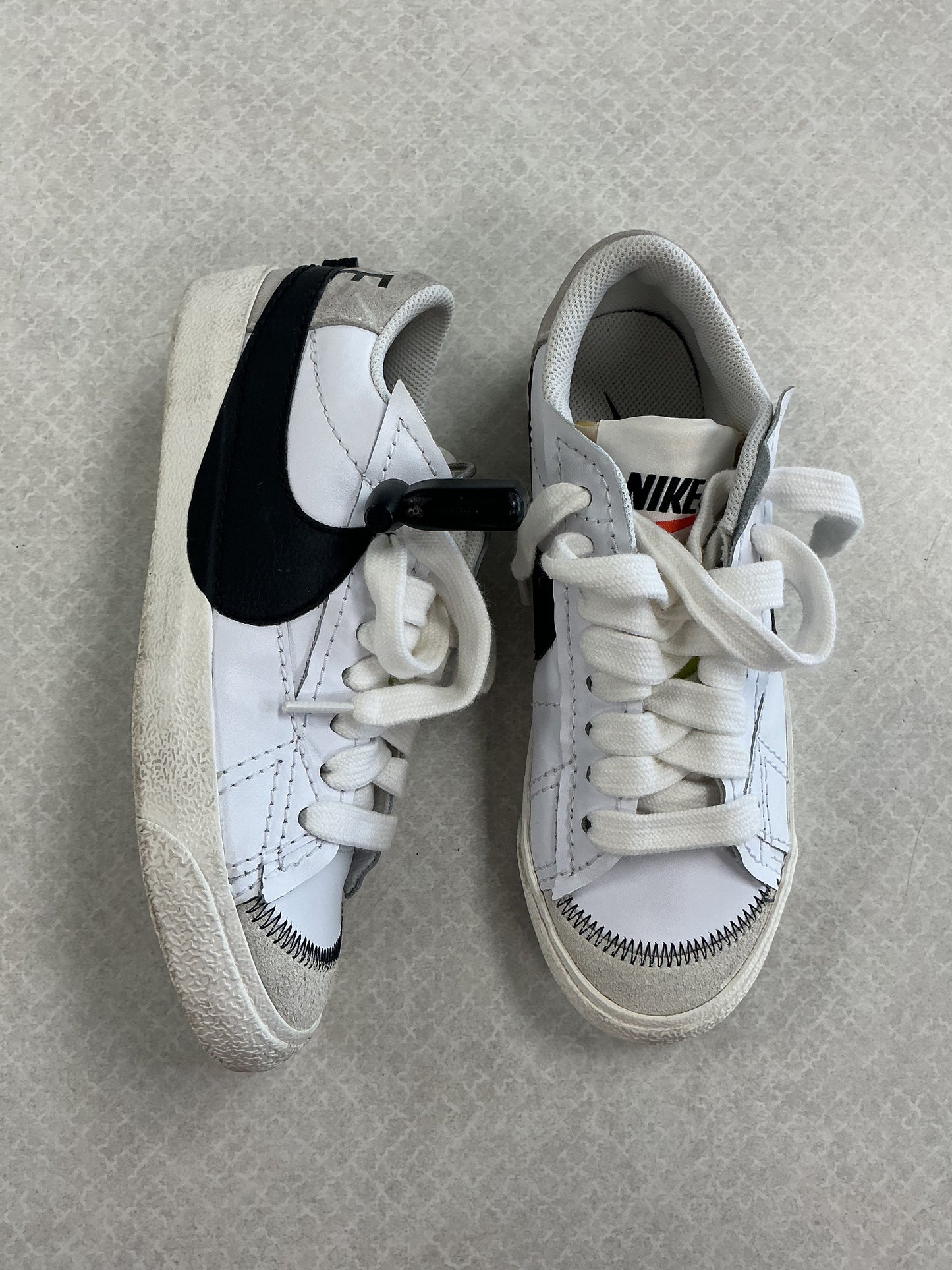 Shoes Sneakers By Nike In Black & White, Size:6.5