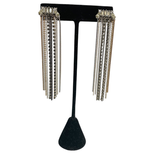 Earrings Dangle/Drop By Stella And Dot In Gold & Silver