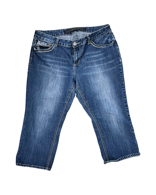 Jeans Cropped By Clothes Mentor In Blue Denim, Size:16