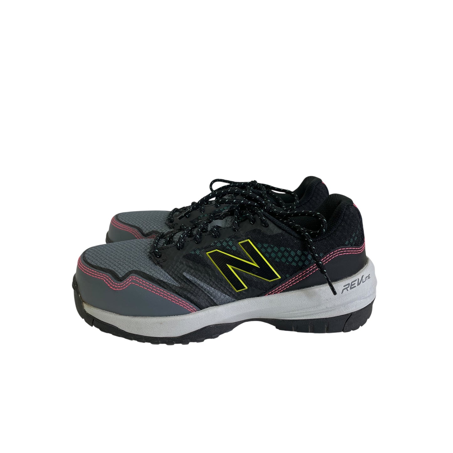 Shoes Sneakers By New Balance In Black & Pink, Size:8