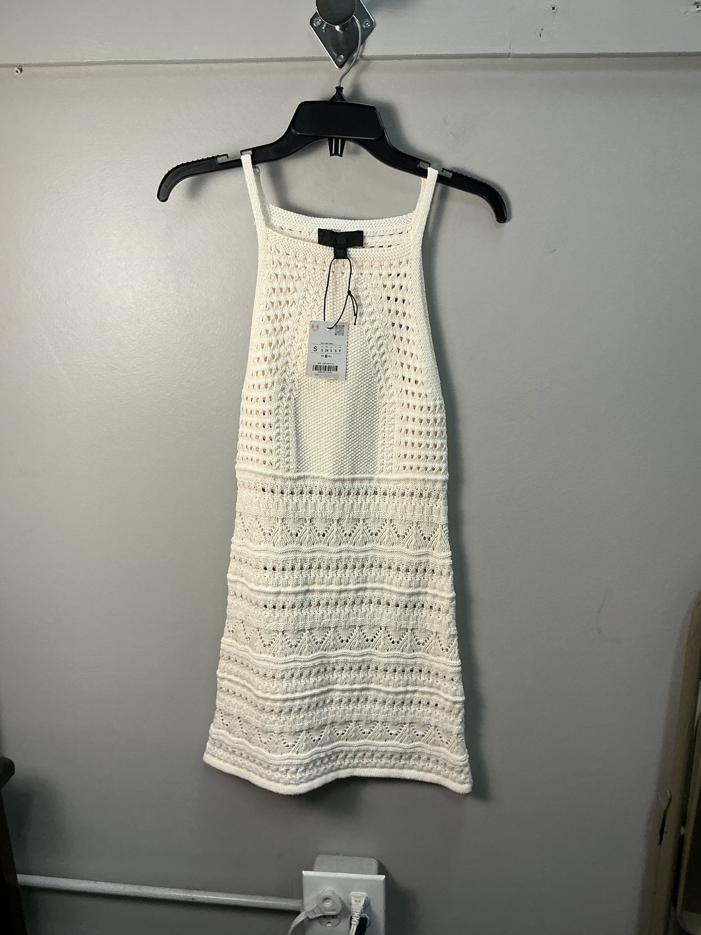 Dress Sweater By Zara In Cream, Size: S