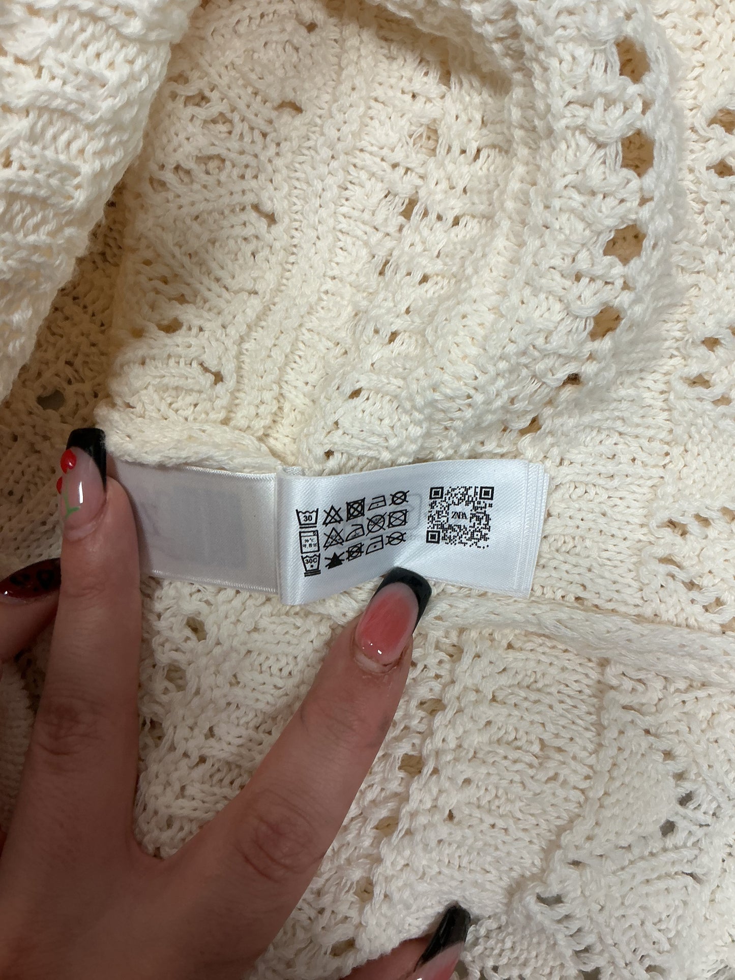 Dress Sweater By Zara In Cream, Size: S