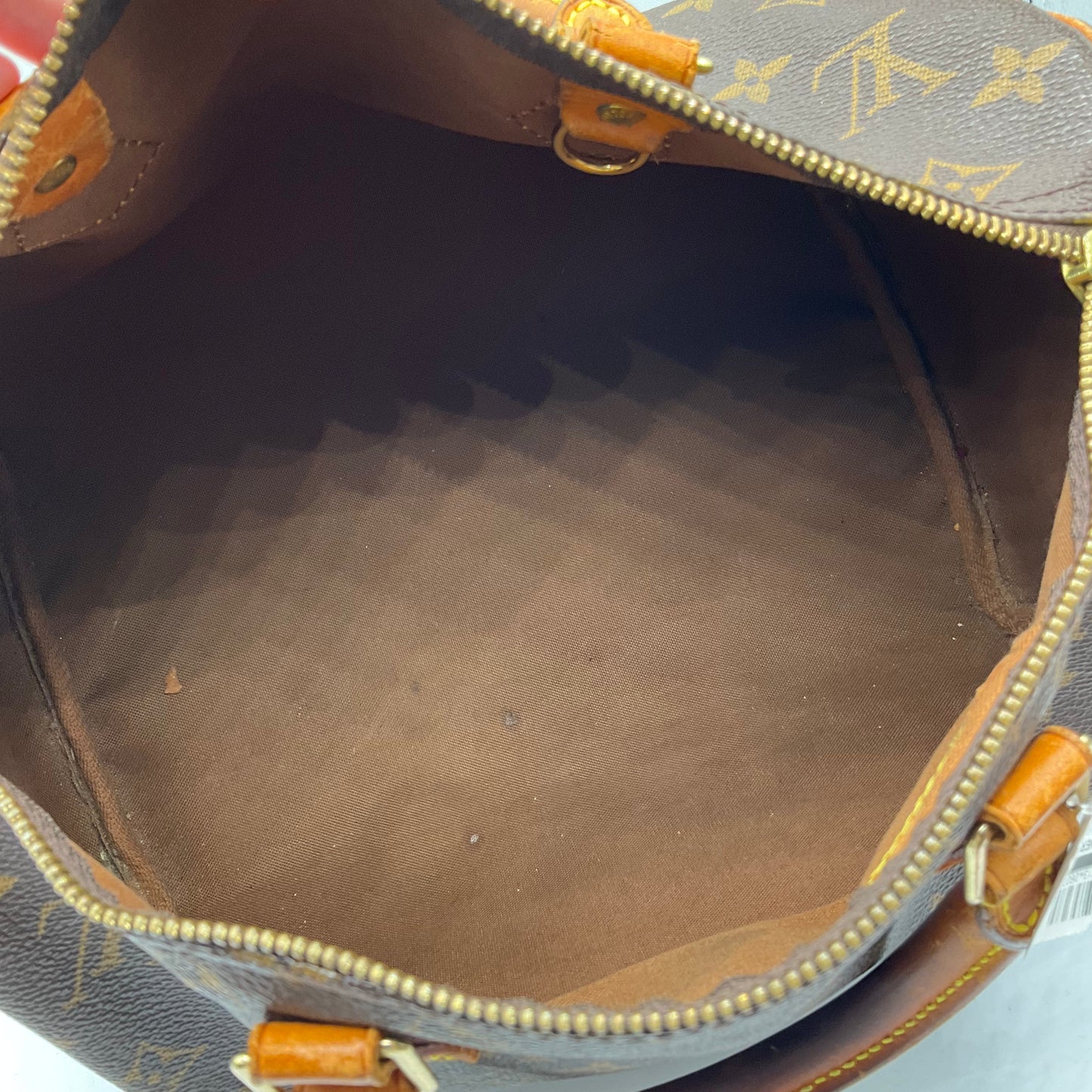Handbag Luxury Designer By Louis Vuitton, Size: Medium