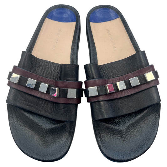 Sandals Designer By Stuart Weitzman In Black, Size:8