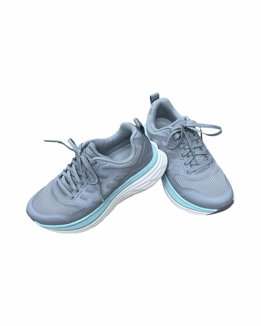 Shoes Athletic By Clothes Mentor In Grey, Size:7