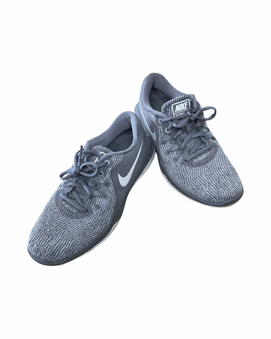 Shoes Athletic By Nike In Grey, Size:9