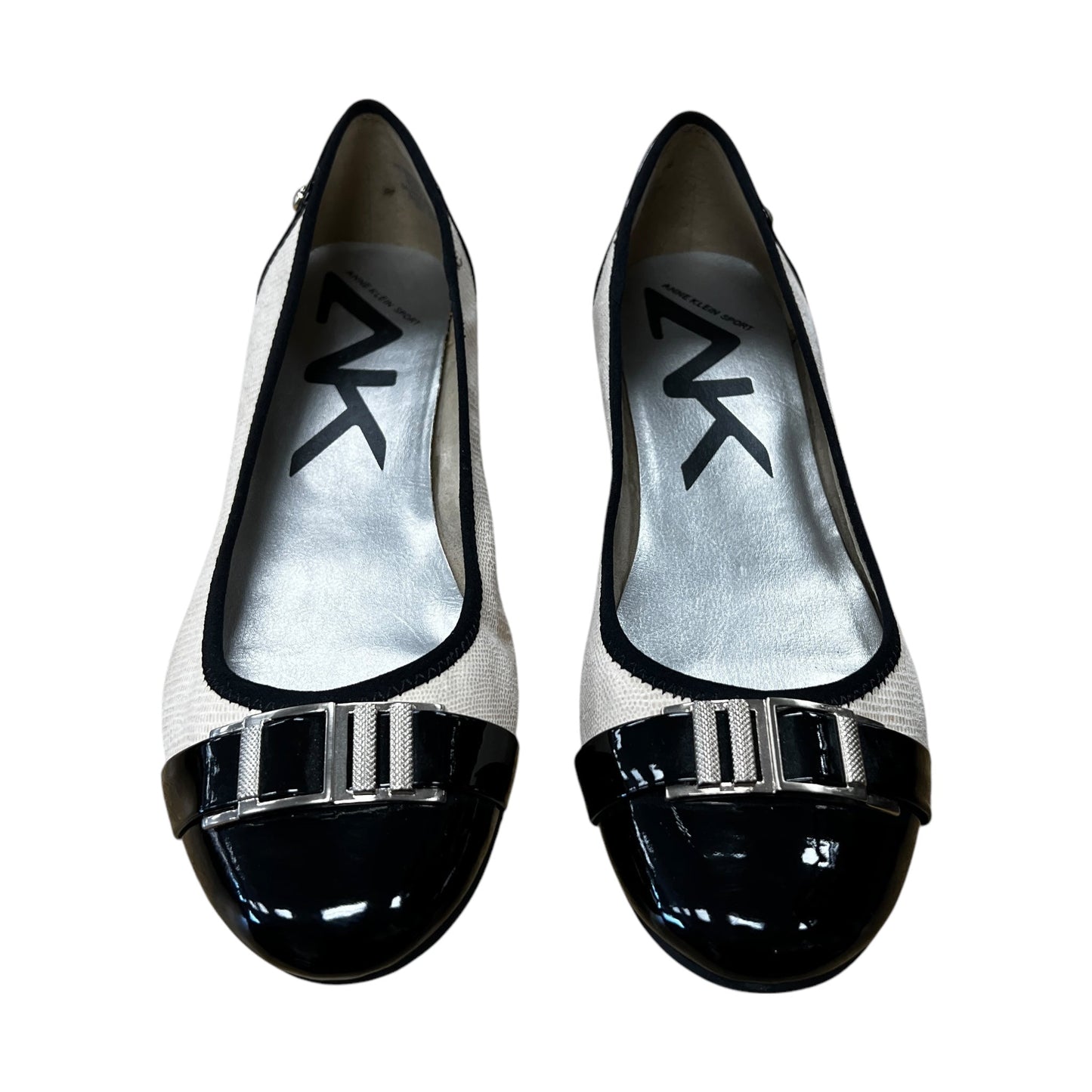 Shoes Flats By Anne Klein In Black & Tan, Size:11