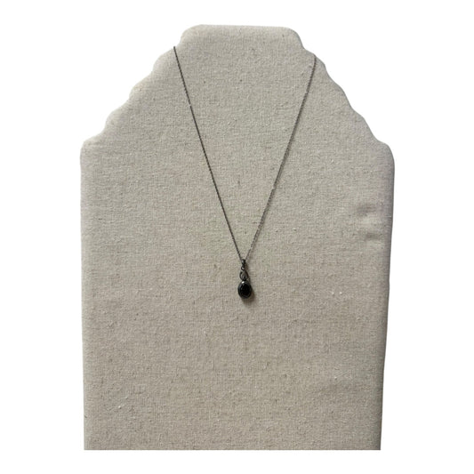 Necklace Charm By Cme In Grey & Red