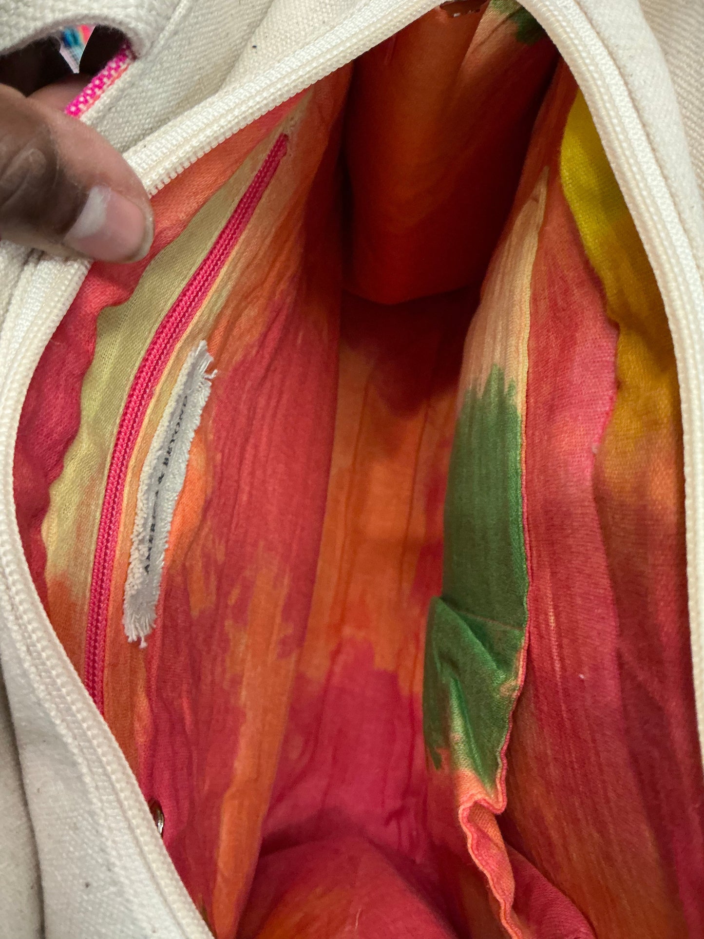 Tote By Clothes Mentor, Size: Large