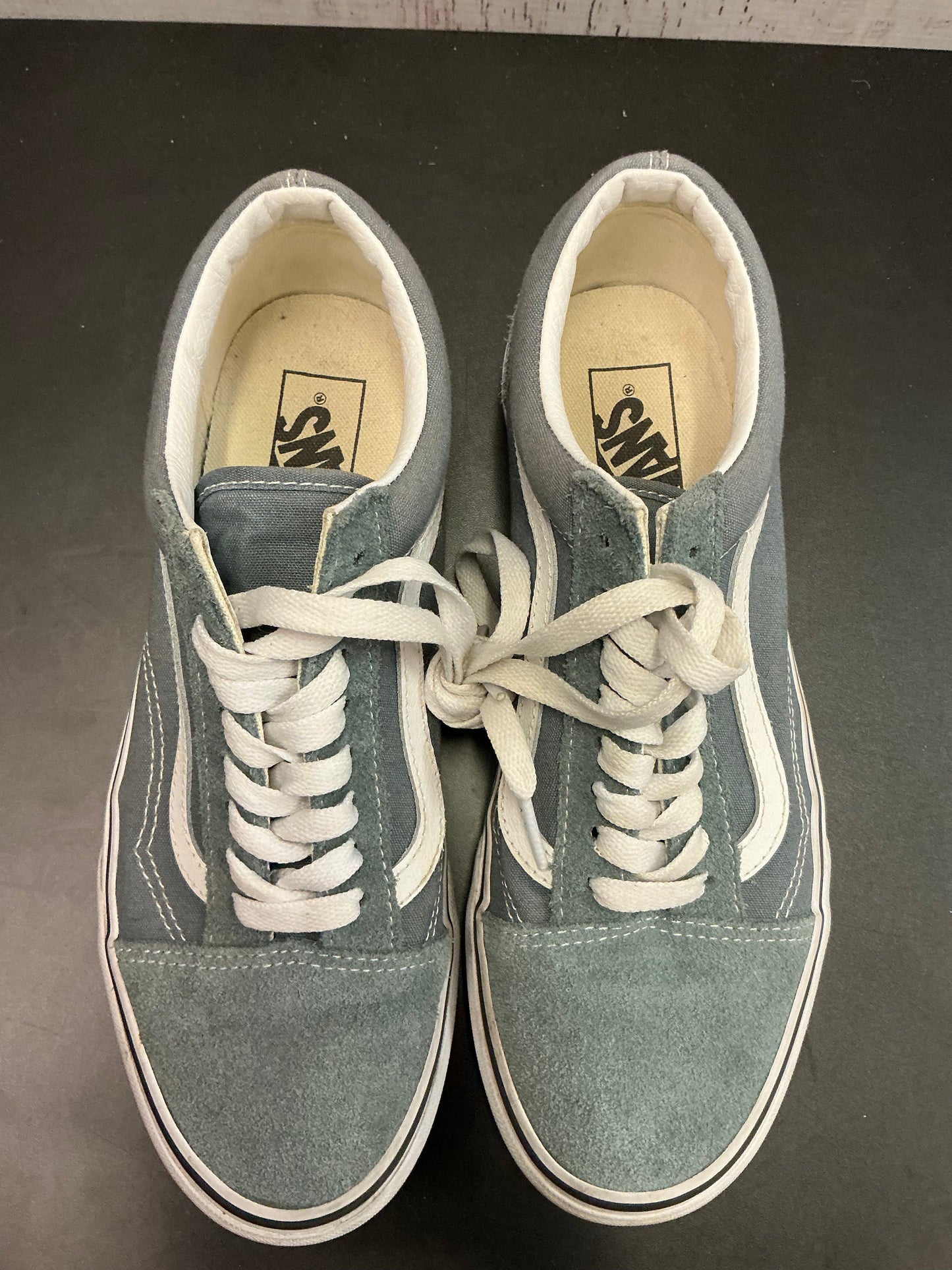 Shoes Sneakers By Vans In Blue, Size: 9.5