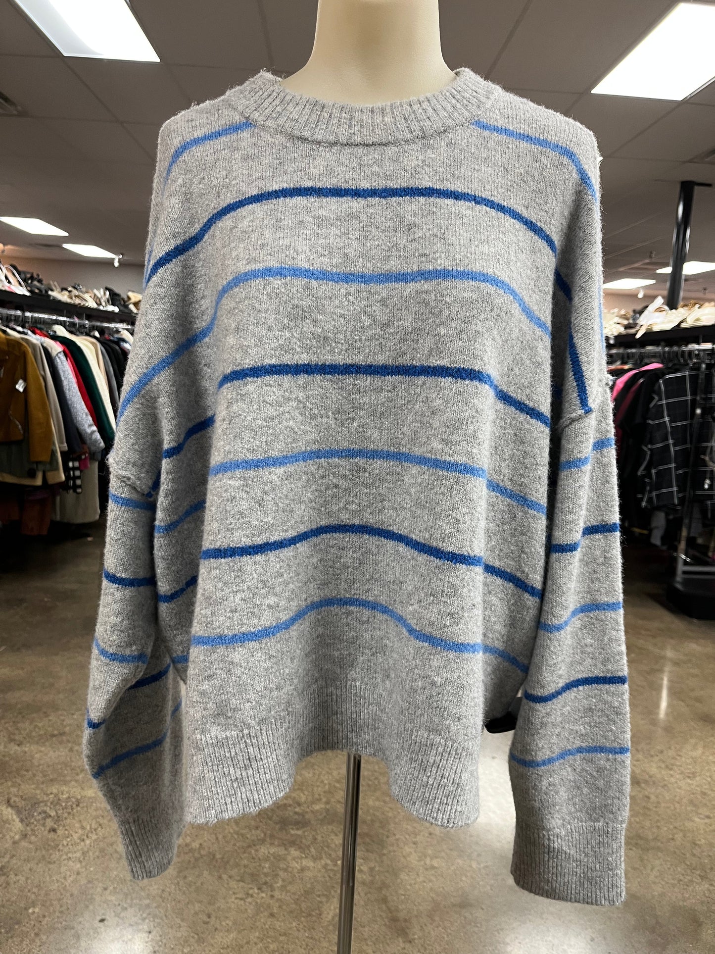 Sweater By American Eagle In Grey, Size:L