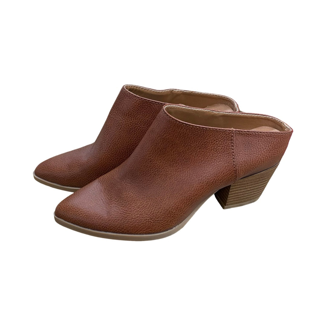 Shoes Heels Block By Universal Thread In Brown, Size:8.5