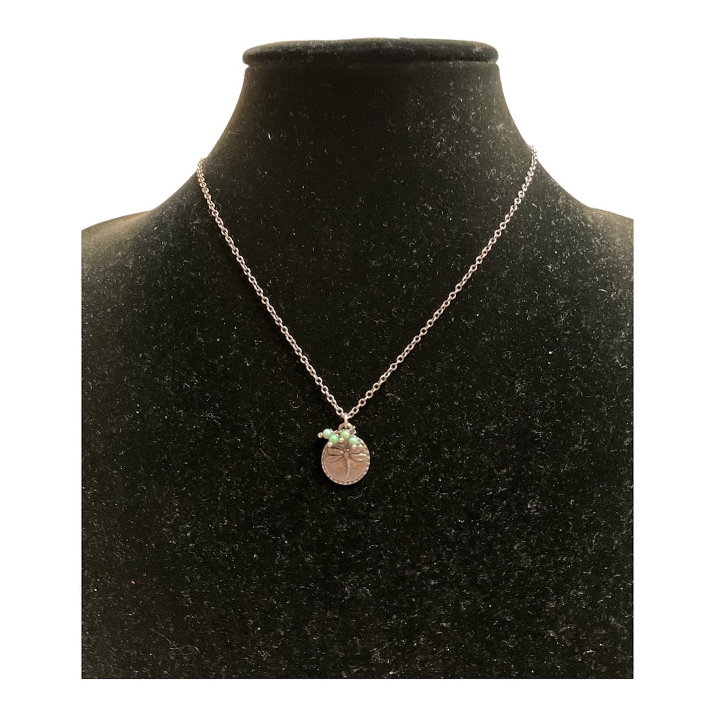 Necklace Pendant By Clothes Mentor In Green & Silver
