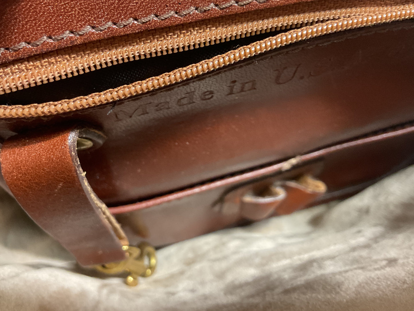 Handbag Designer By Brahmin In Brown, Size:Small
