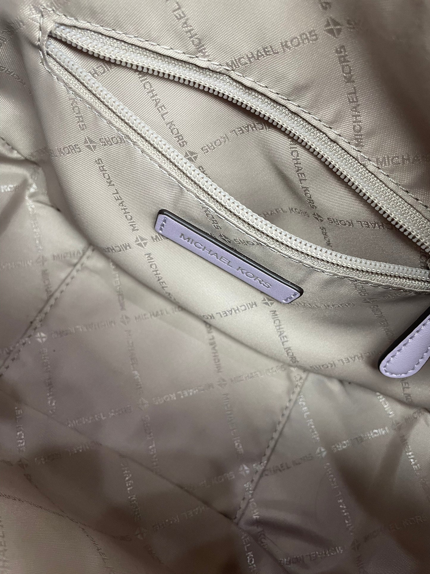 Handbag Designer By Michael Kors In Purple, Size:Medium
