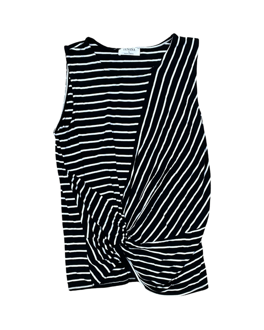 Top Sleeveless By Zenana In Black, Size:L