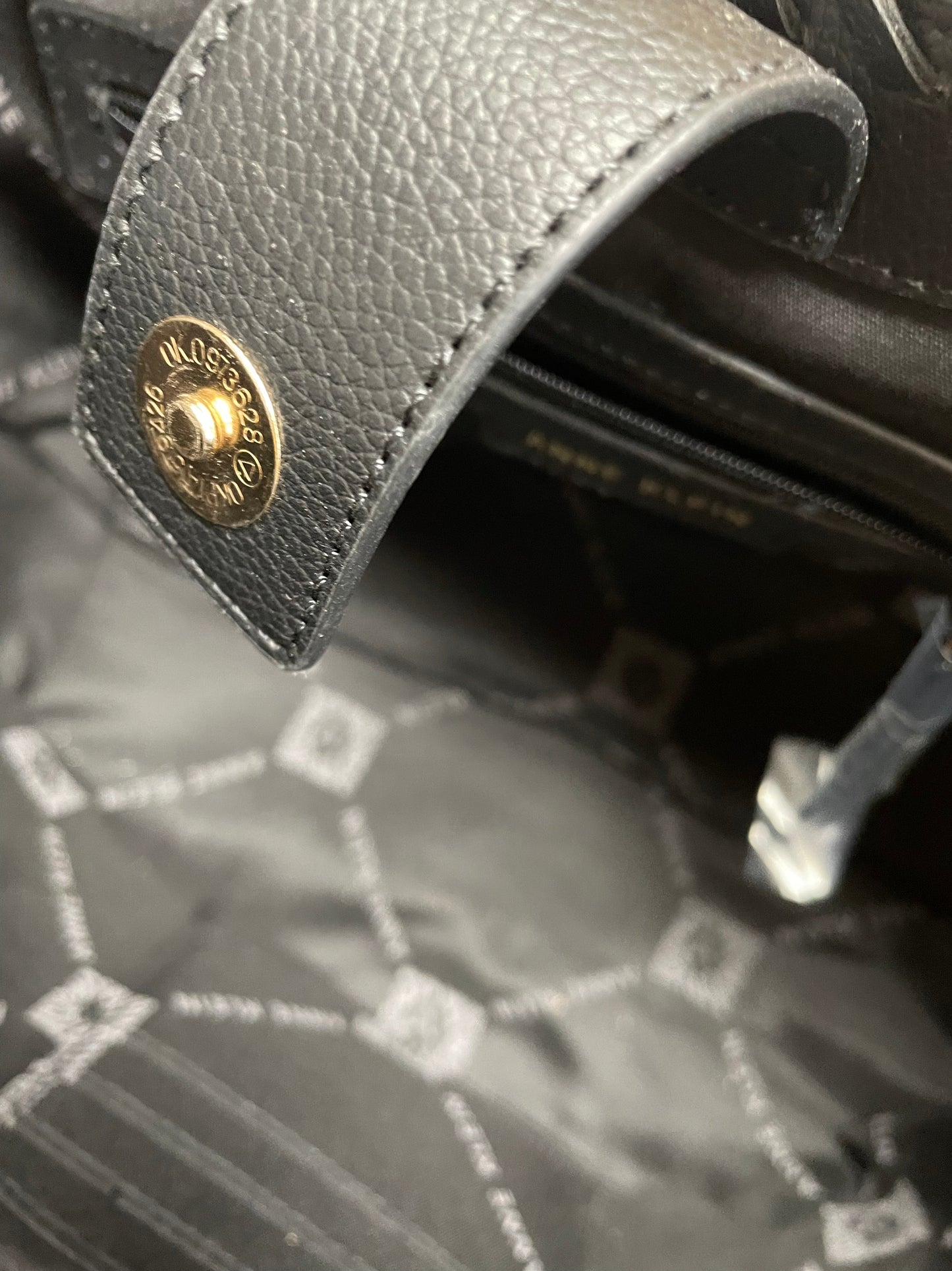 Handbag By Anne Klein In Black, Size:Medium
