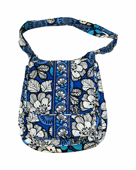 Crossbody By Vera Bradley In Blue & White, Size:Large