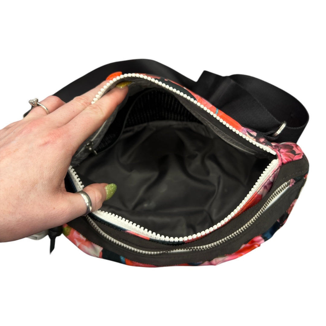 Handbag By Lululemon In Floral Print, Size:Medium