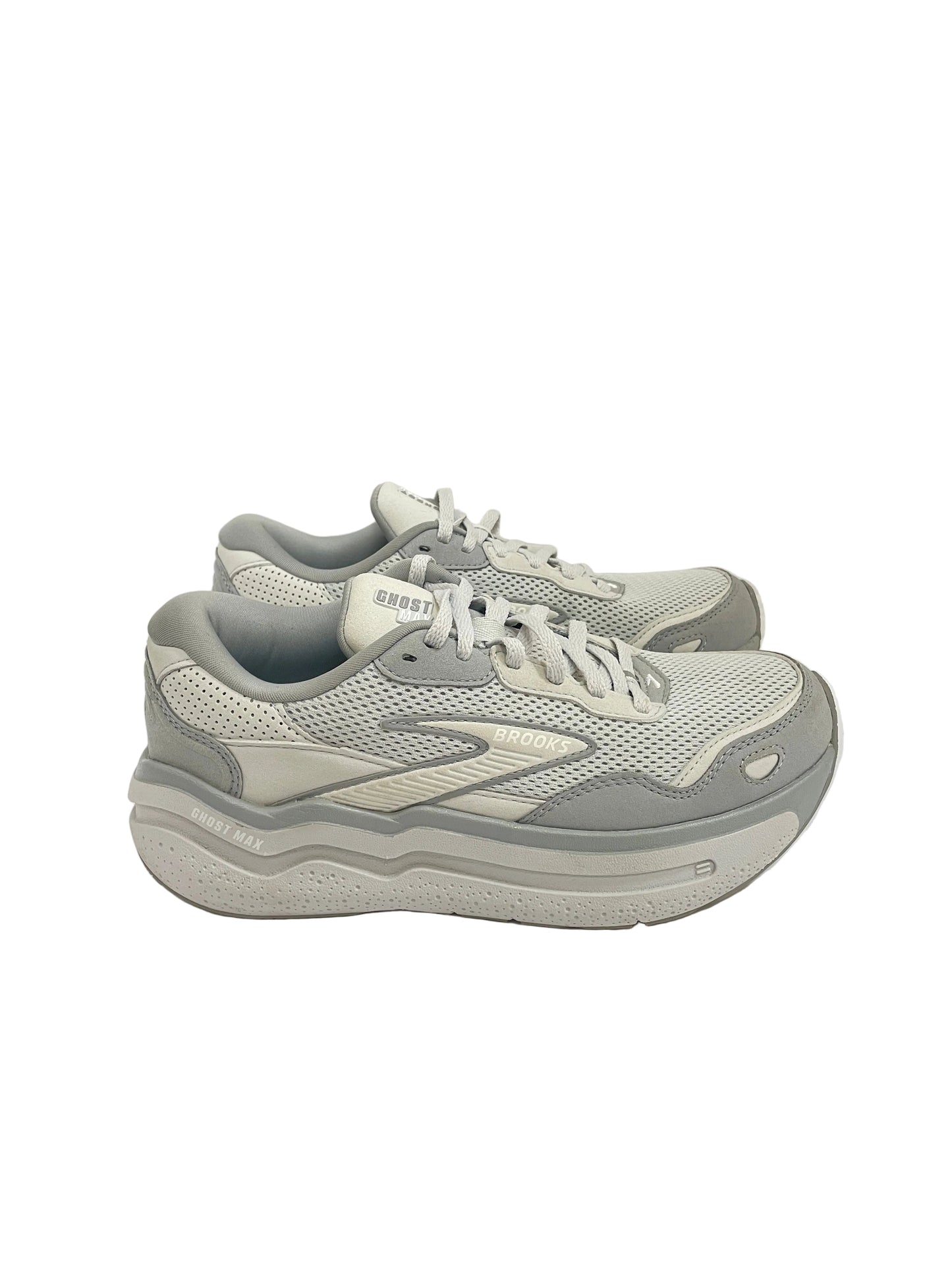 Shoes Sneakers By Brooks In Grey & White, Size:7.5