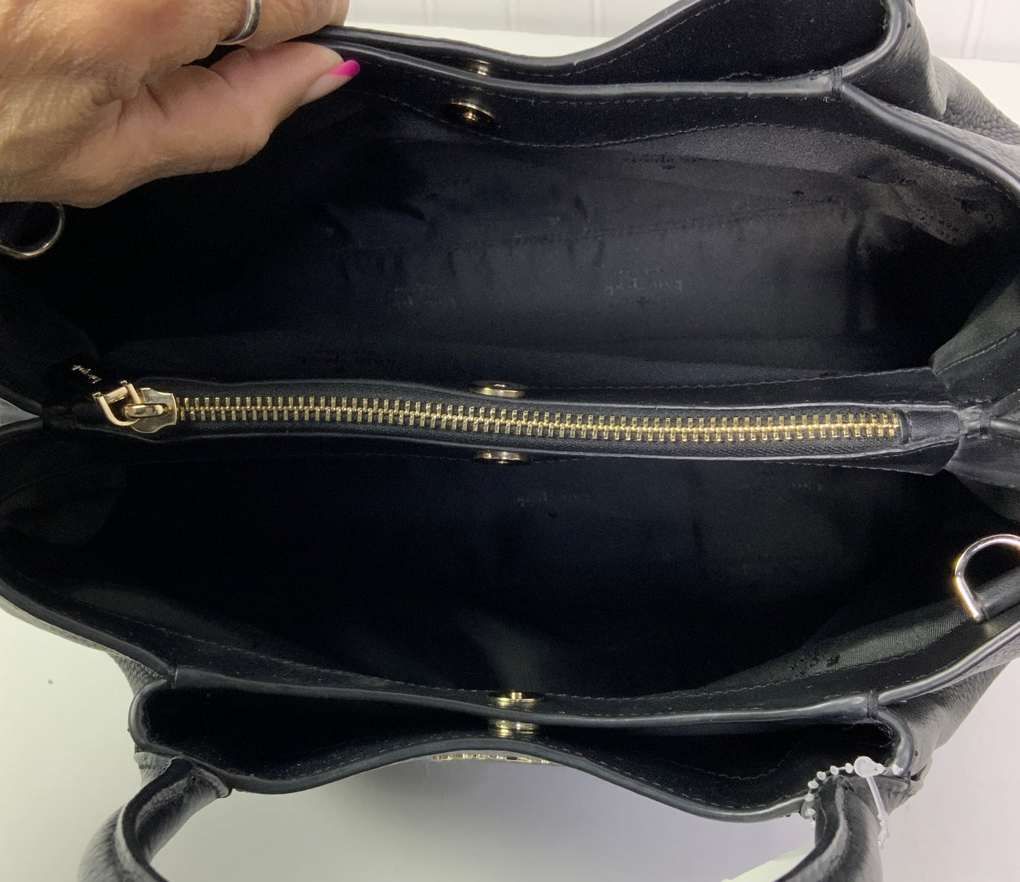 Handbag Designer By Kate Spade In Black, Size:Medium