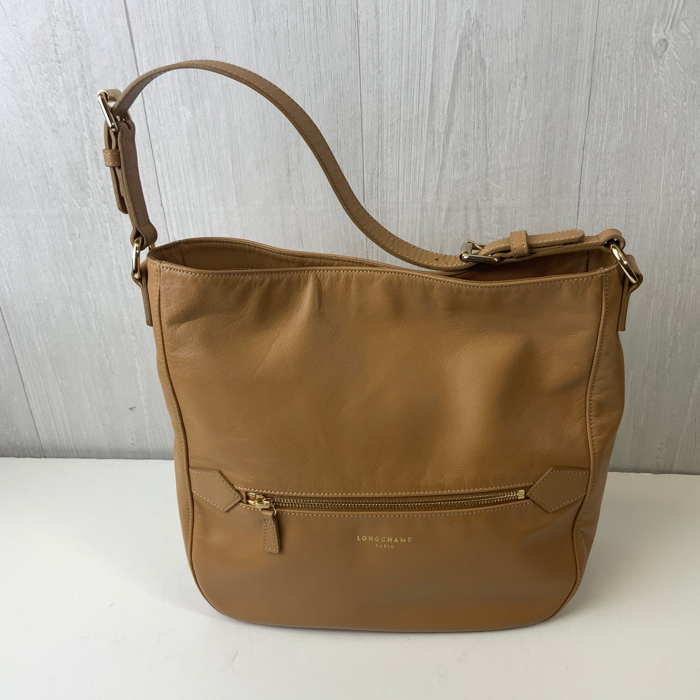 Handbag Designer By Longchamp In Tan, Size:Large